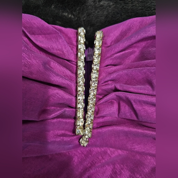 Iridescent Purple Ruched Dress - Picture 3 of 5